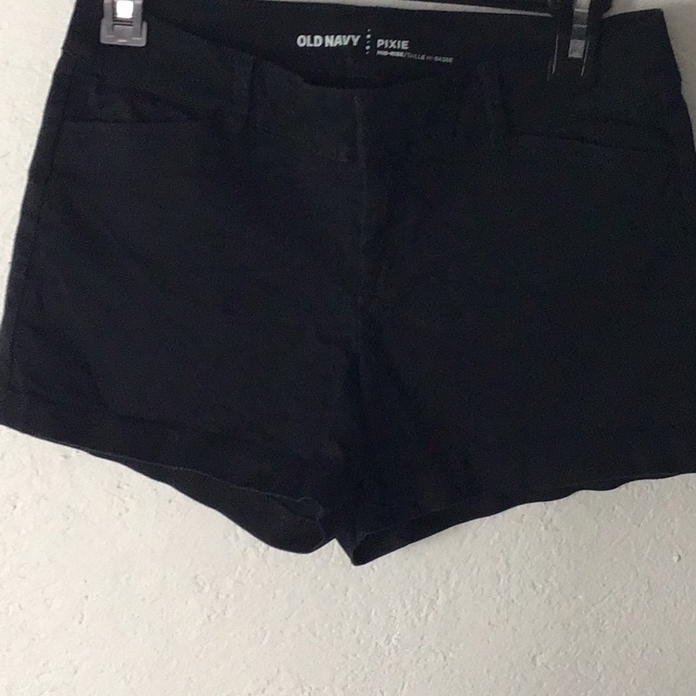 Old Navy Women’s Pixie Short